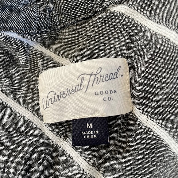 Cropped Universal Thread Top - Picture 2 of 2